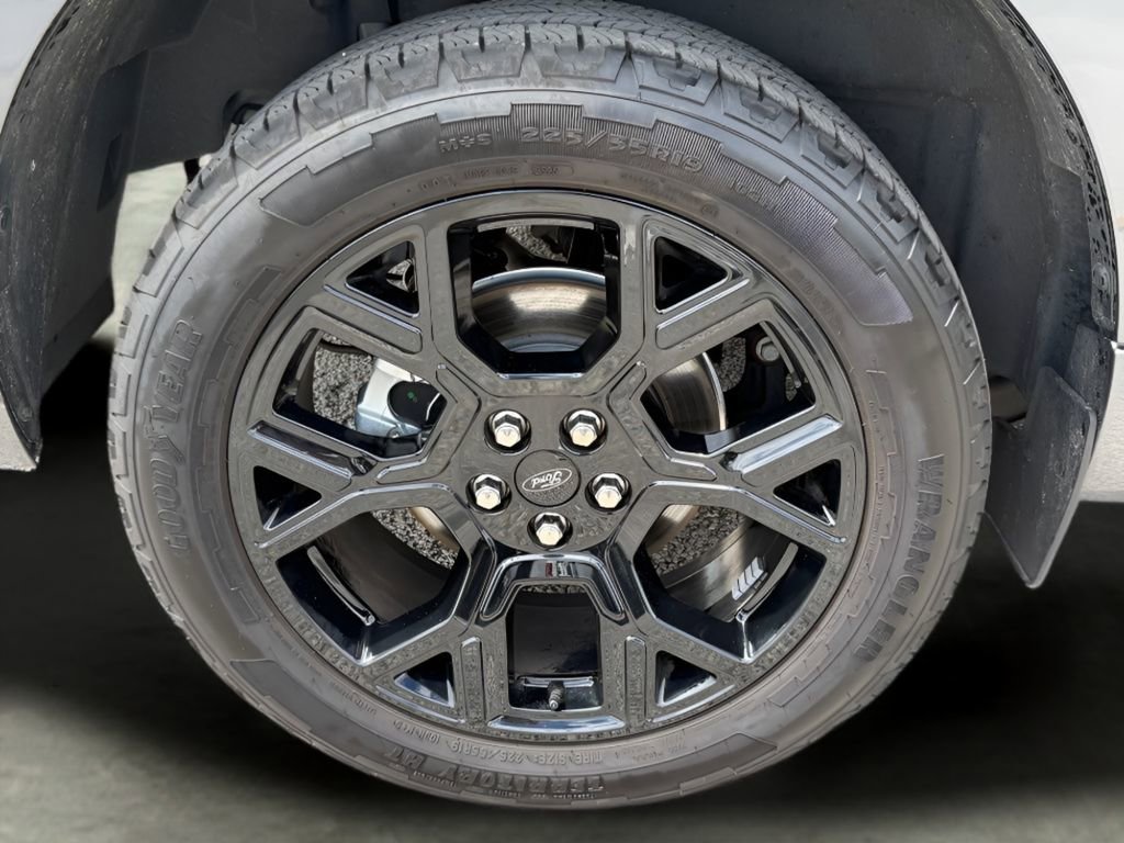 Certified 2025 Ford Maverick Lobo AWD/4WD image 35