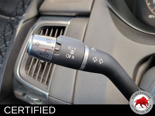 Used 2021 Jaguar E-PACE SE image 32