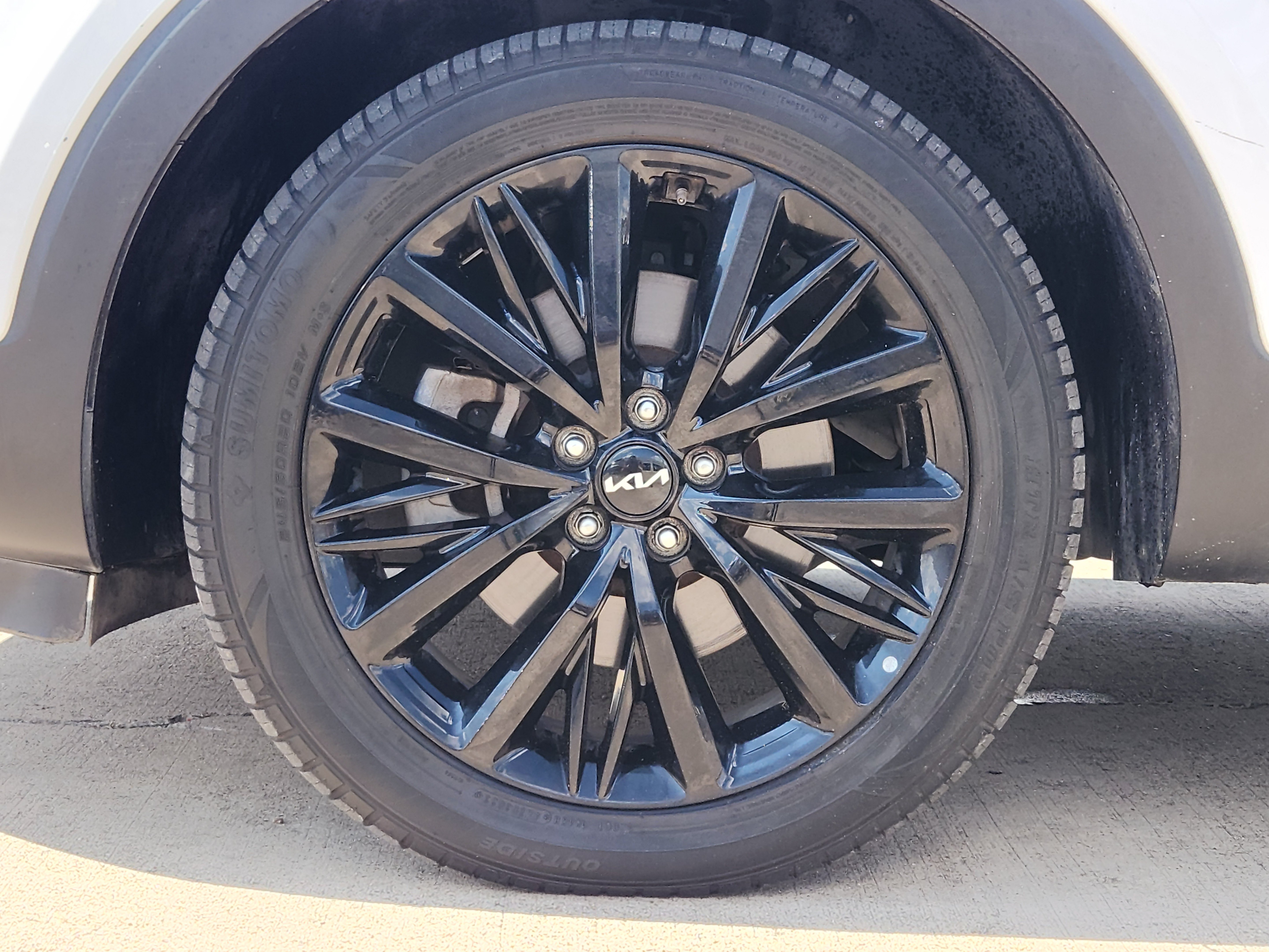 Used 2022 Kia Telluride SX FWD image 7