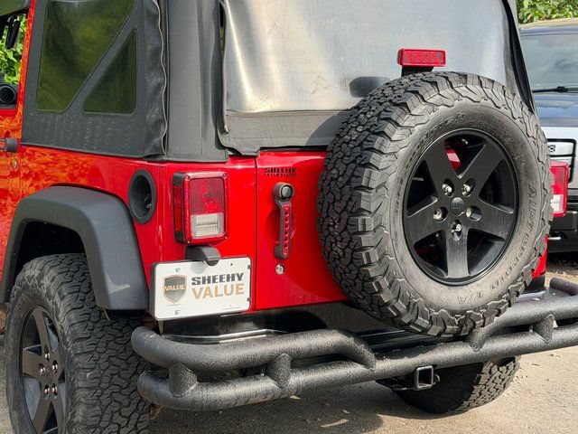 Used 2017 Jeep Wrangler Sport w/ Quick Order Package 24S AWD/4WD image 32
