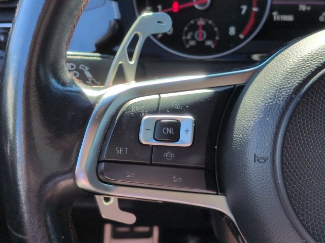 Used 2019 Volkswagen Golf 4-Door FWD image 29