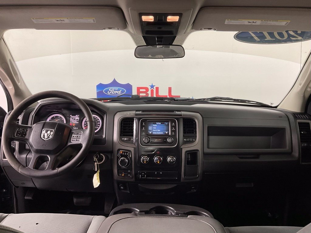 Used 2017 RAM 1500 Express AWD/4WD image 17