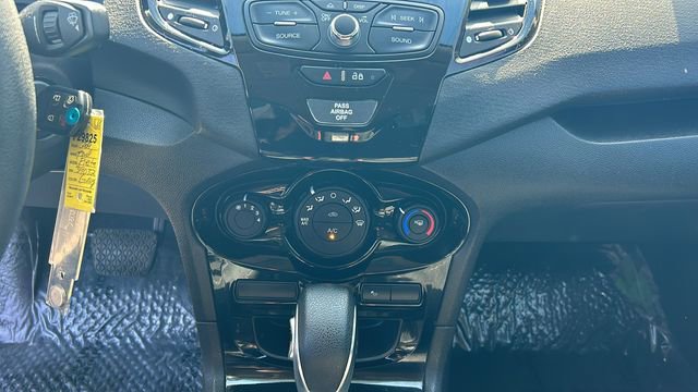 Certified 2019 Ford Fiesta SE w/ Equipment Group 201A FWD image 21