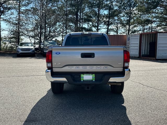 Used 2019 Toyota Tacoma SR5 AWD/4WD image 4
