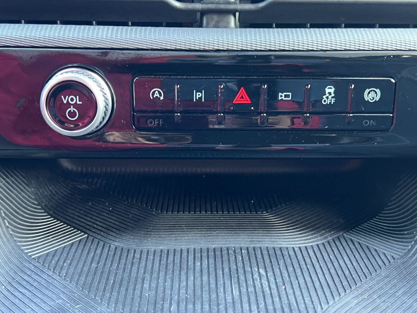 Certified 2026 Ford Explorer ST-Line w/ ST-Line Street Pack RWD image 46