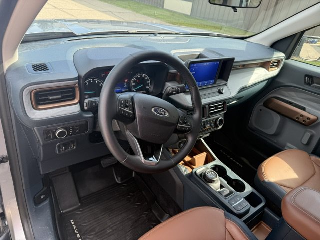 Certified 2024 Ford Maverick Lariat w/ 4K Tow Package AWD/4WD image 9