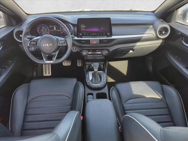 Used 2023 Kia Forte GT-Line w/ GT-Line Premium Package FWD image 18