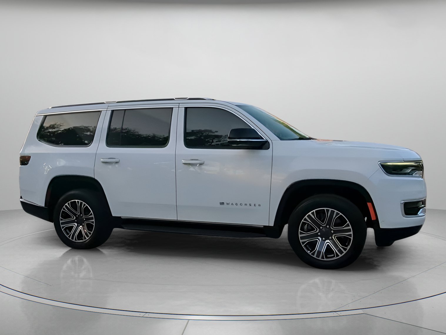 Used 2023 Jeep Wagoneer 4WD w/ Premium Group I image 34