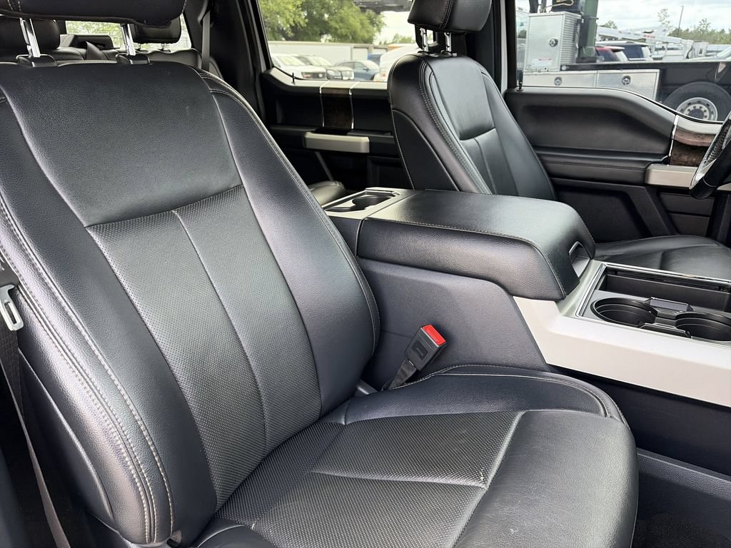 Certified 2022 Ford F250 Lariat w/ Black Appearance Package AWD/4WD image 35