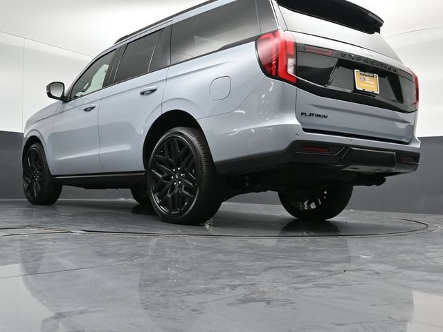 Certified 2026 Ford Expedition Platinum w/ Stealth Performance Package AWD/4WD image 44