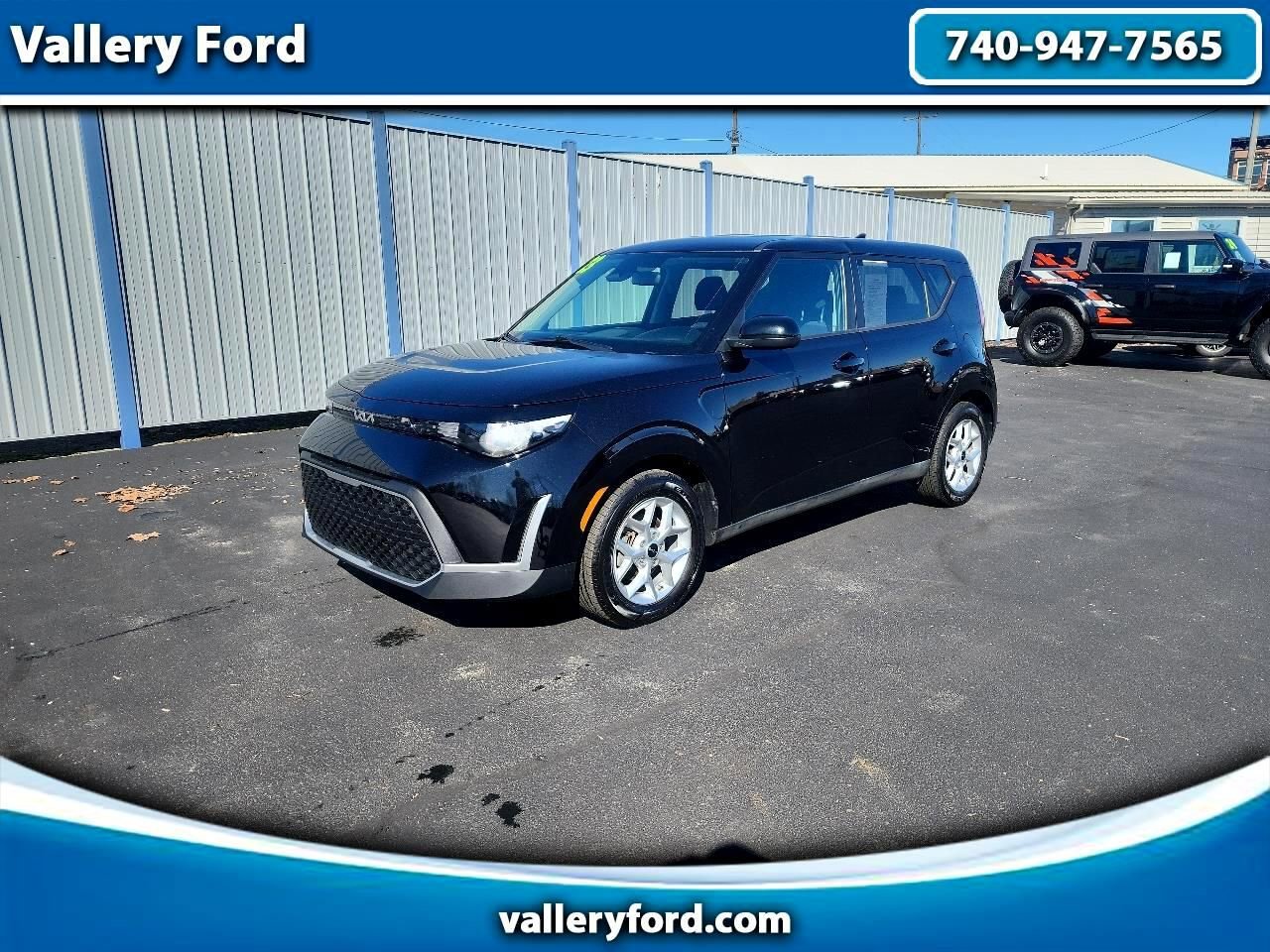 Used 2023 Kia Soul LX w/ Option Group 015