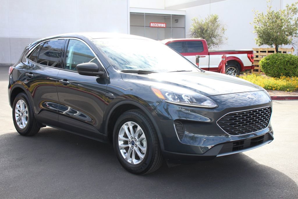 Certified 2022 Ford Escape SE w/ Convenience Package FWD image 11