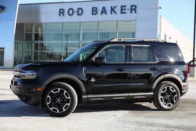 Certified 2023 Ford Bronco Sport Outer Banks w/ Tech Package image 3
