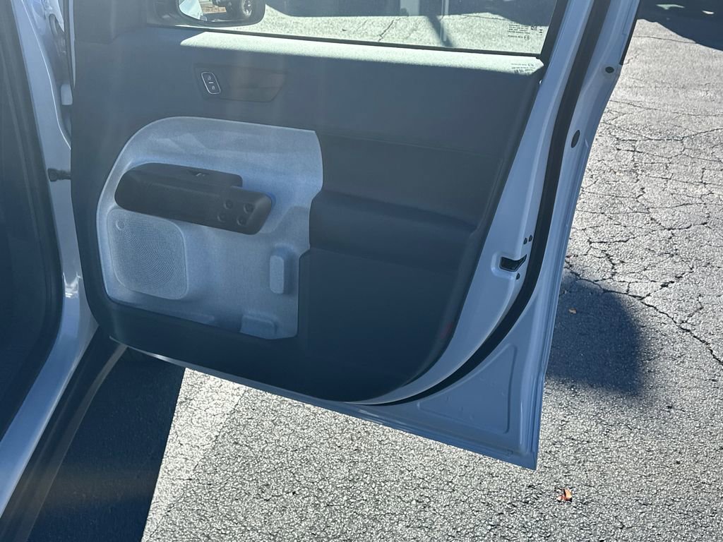 Certified 2025 Ford Maverick XLT w/ XLT Luxury Package FWD image 14