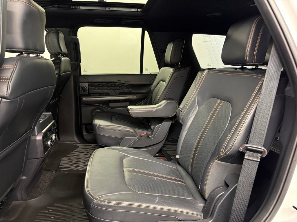 Certified 2023 Ford Expedition Platinum AWD/4WD image 35