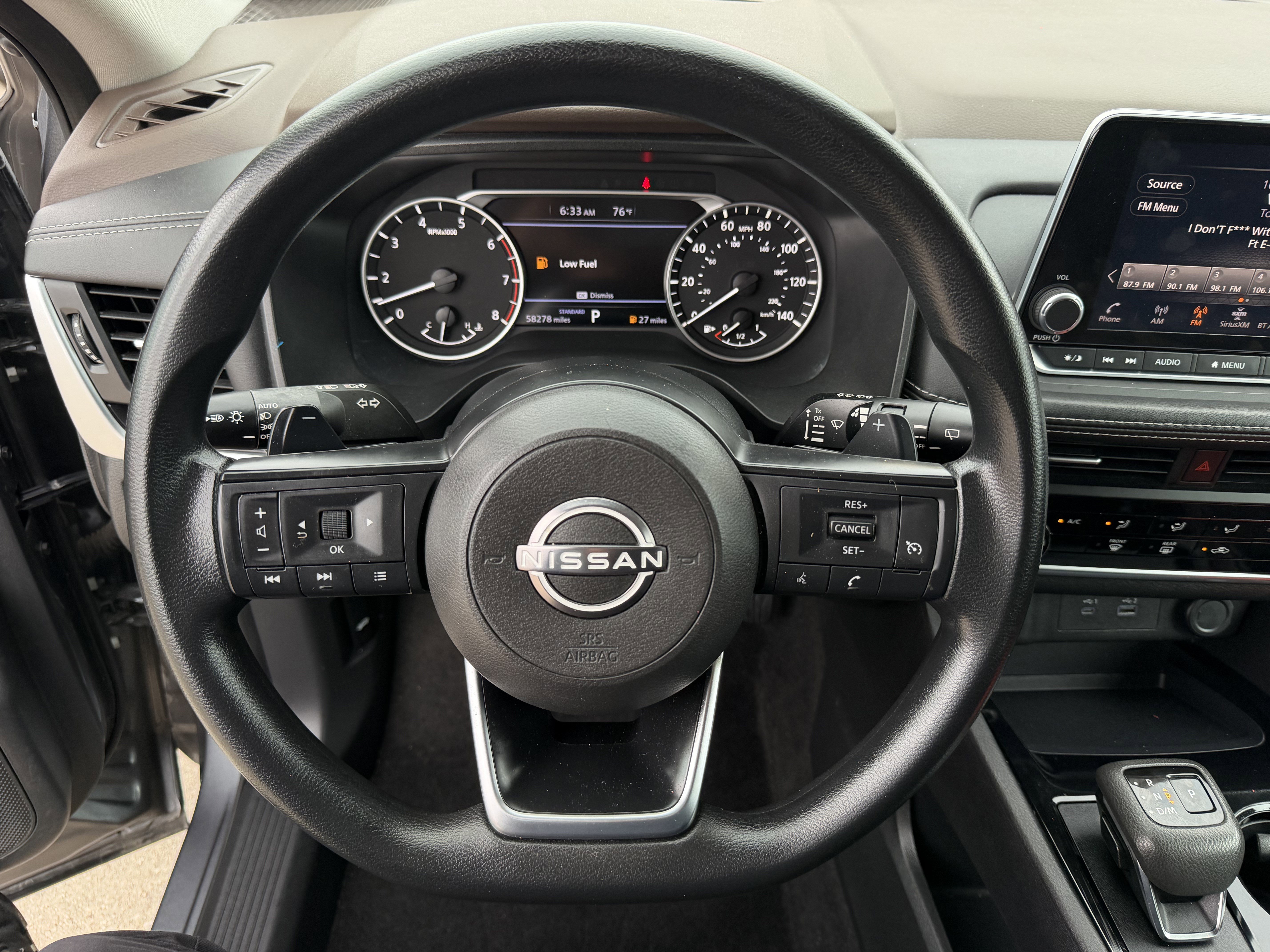 Used 2023 Nissan Rogue S FWD image 15