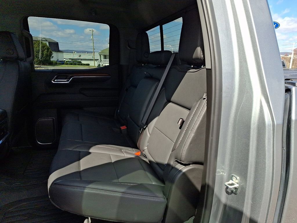 Used 2024 GMC Sierra 1500 Denali w/ Technology Package image 10