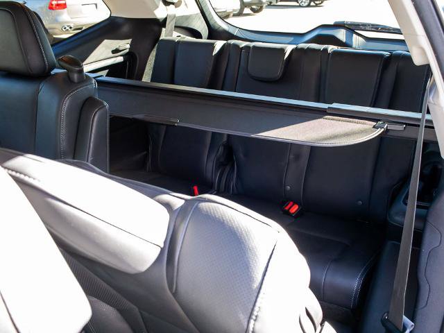 Used 2020 Subaru Ascent Limited w/ Technology Package image 17