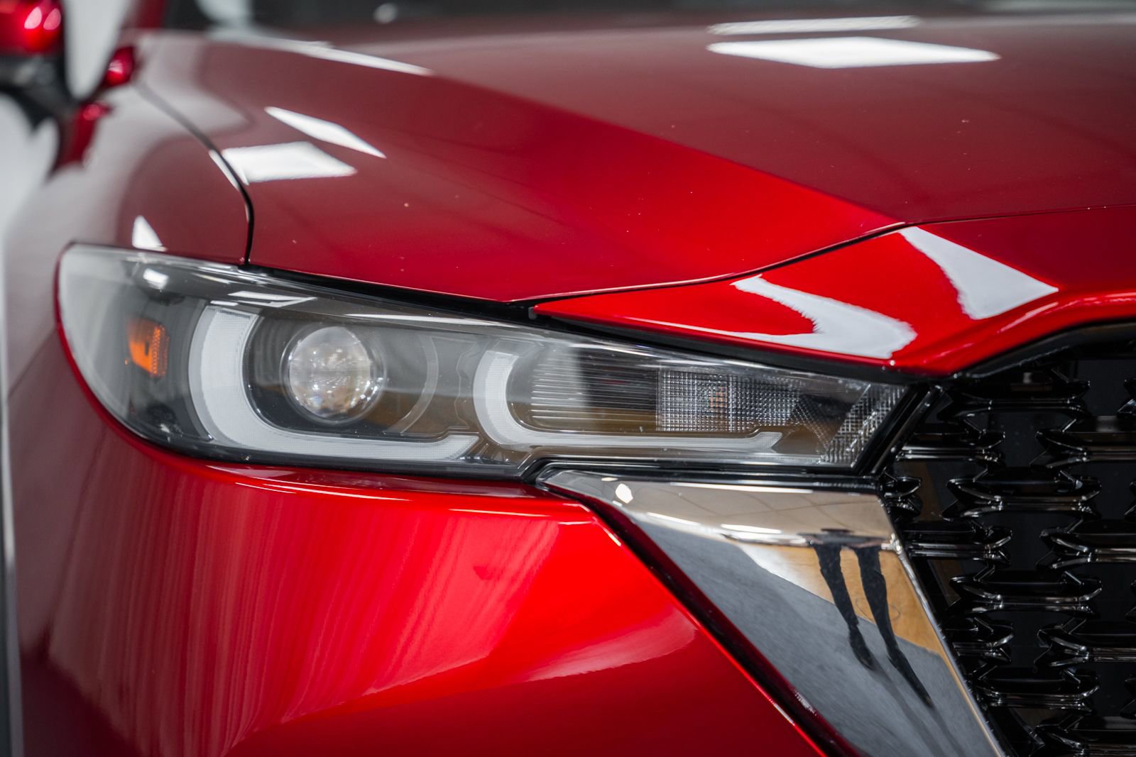 Used 2022 MAZDA CX-5 AWD 2.5 S w/ Premium Package image 9