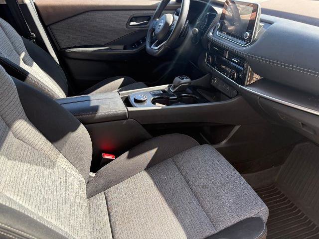Used 2022 Nissan Rogue SV AWD/4WD image 9