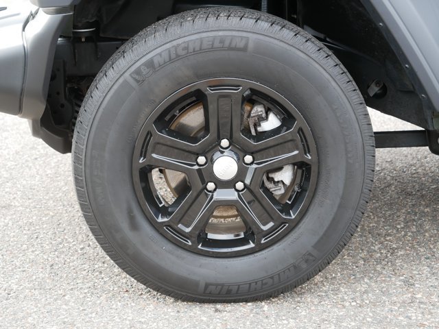 Used 2023 Jeep Wrangler Sport AWD/4WD image 10