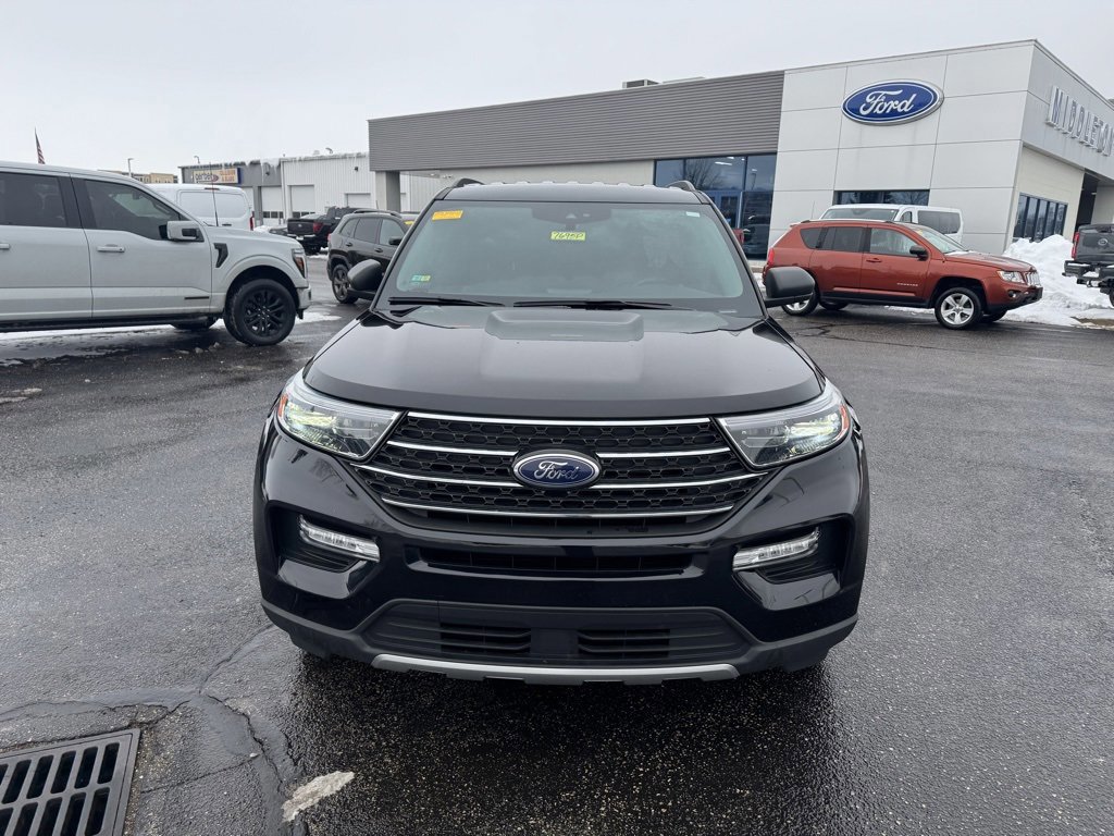 Certified 2023 Ford Explorer XLT w/ Equipment Group 202A image 12