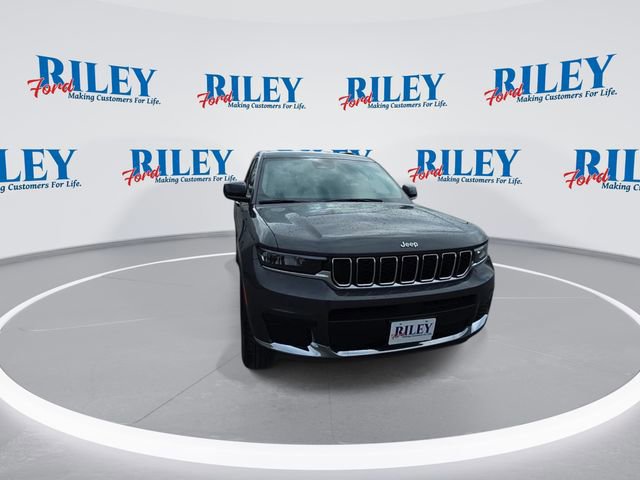 Used 2024 Jeep Grand Cherokee L Laredo image 8