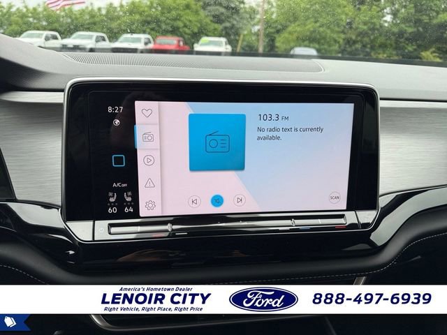 Used 2024 Volkswagen Atlas Cross Sport SE AWD/4WD image 19