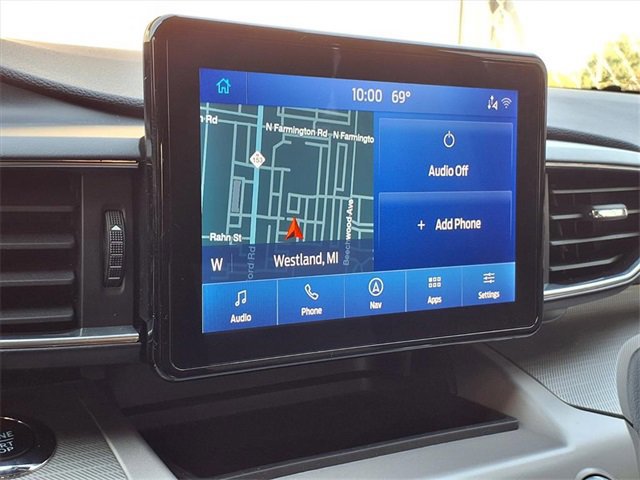 Certified 2023 Ford Explorer XLT w/ Equipment Group 202A image 19