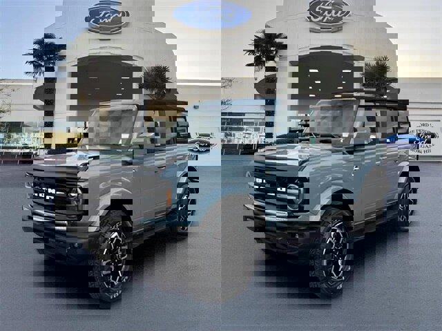 Certified 2022 Ford Bronco Outer Banks image 6