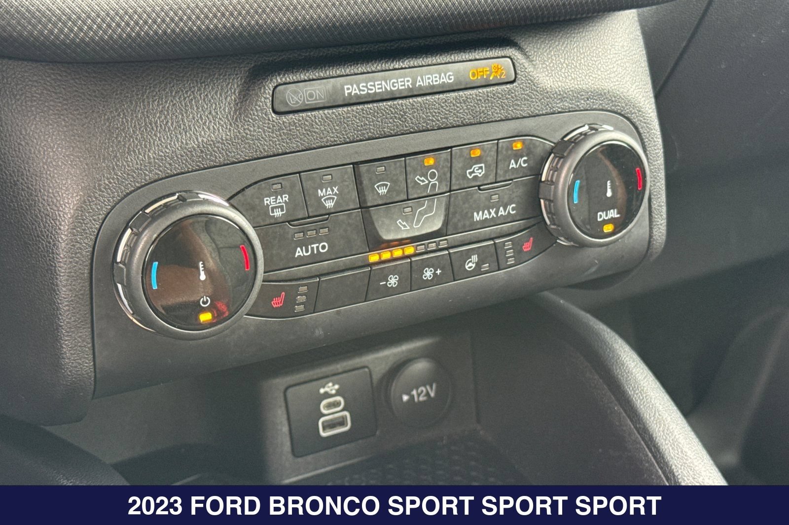 Certified 2023 Ford Bronco Sport Outer Banks w/ Tech Package AWD/4WD image 23