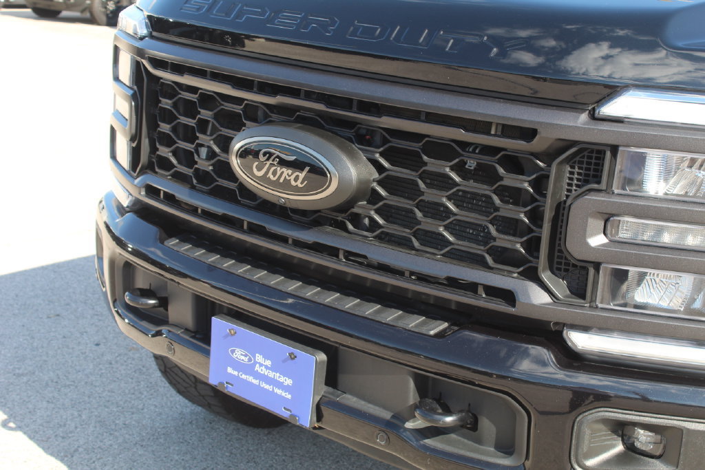 Certified 2024 Ford F250 Lariat w/ Lariat Ultimate Package AWD/4WD image 5