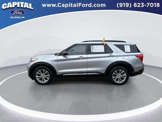 Certified 2023 Ford Explorer XLT w/ Equipment Group 202A image 3