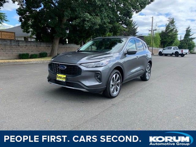 Certified 2025 Ford Escape Platinum