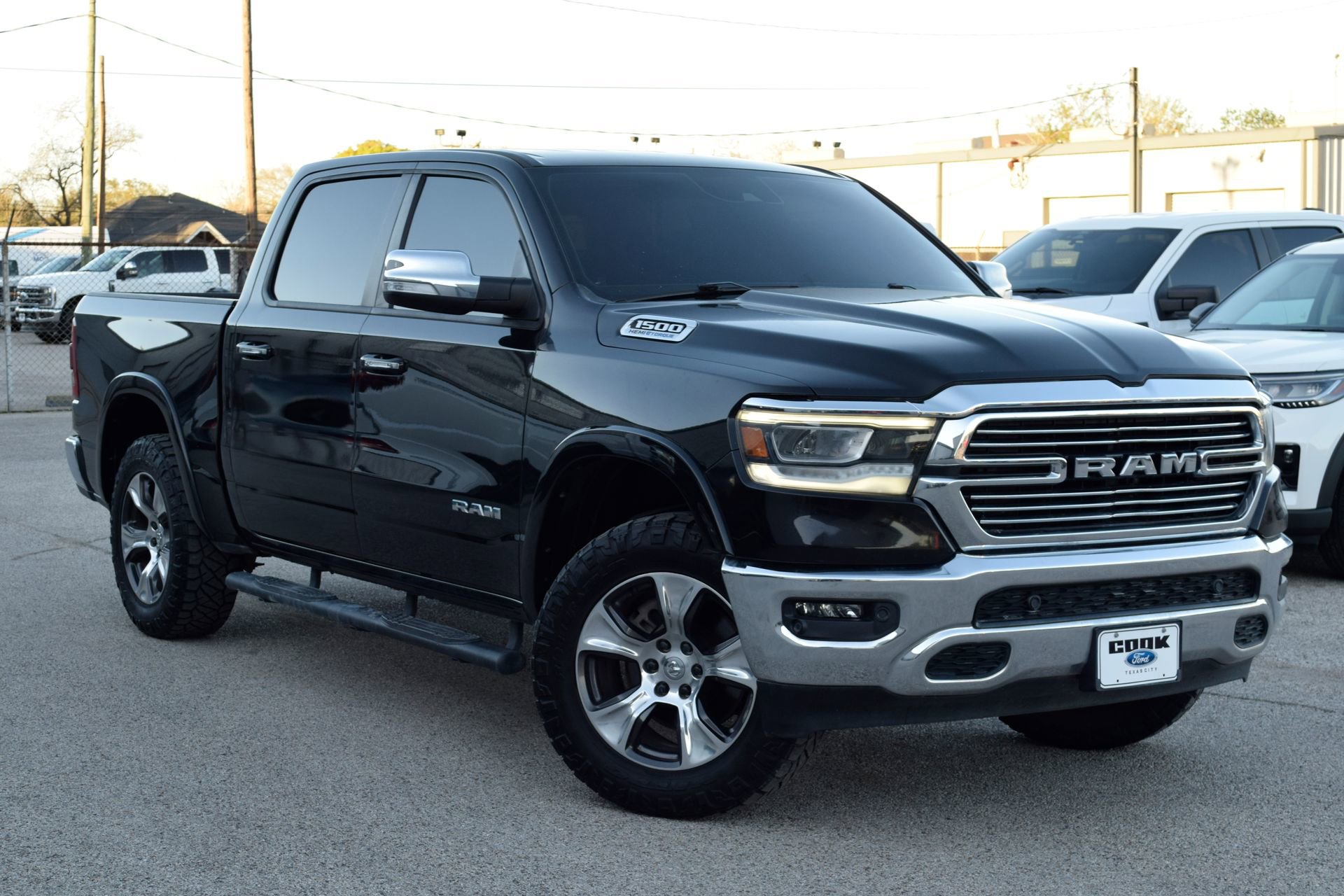Used 2022 RAM 1500 Laramie image 3