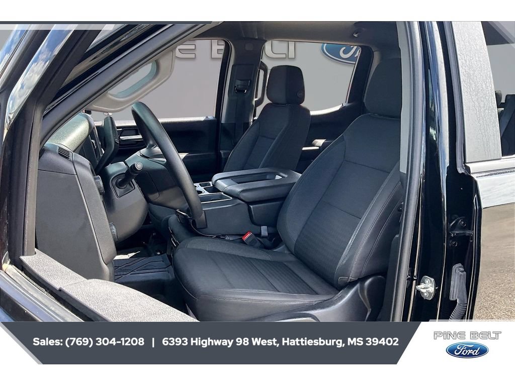 Used 2023 Chevrolet Silverado 1500 Custom Trail Boss w/ LPO, Dark Essentials Package AWD/4WD image 19