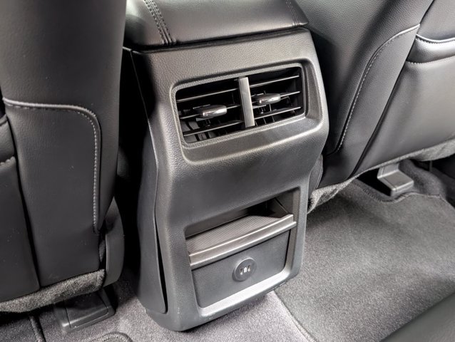 Certified 2024 Ford Edge SEL AWD/4WD image 16
