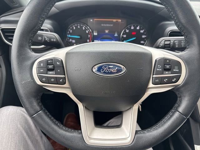 Certified 2022 Ford Explorer XLT w/ Equipment Group 202A AWD/4WD image 13