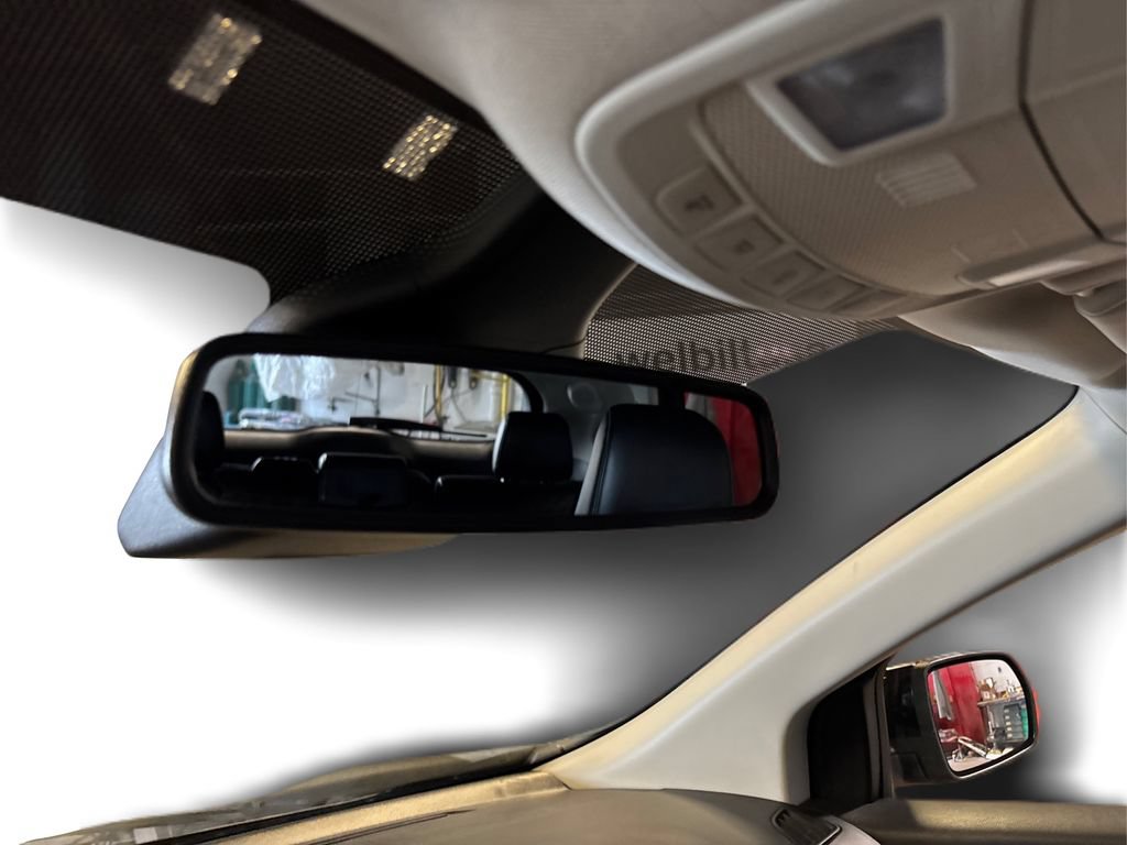Certified 2023 Ford Edge Titanium AWD/4WD image 26