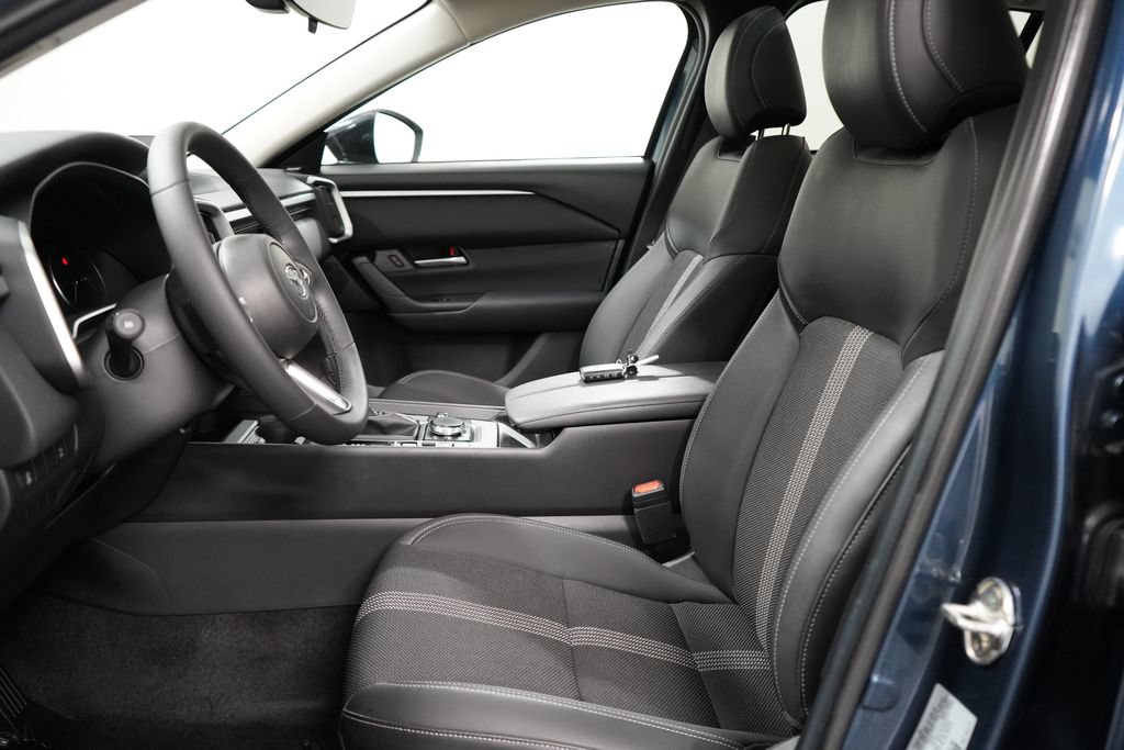 Used 2025 MAZDA CX-50 AWD 2.5 S w/ Premium Package image 14