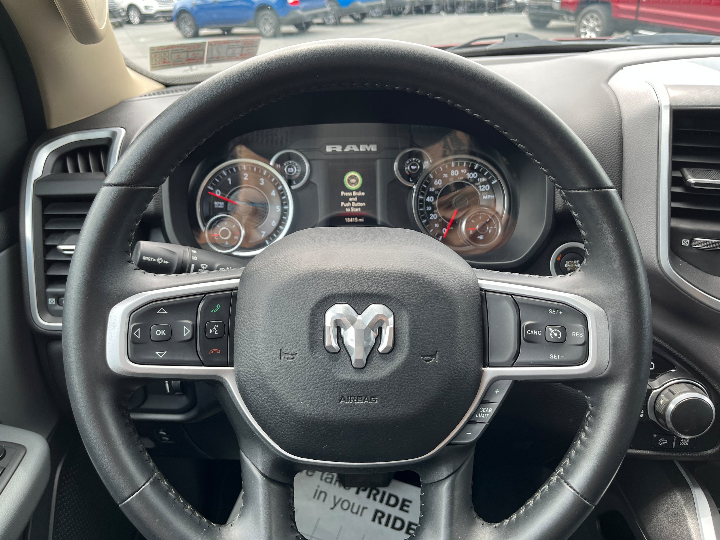Used 2020 RAM 1500 Big Horn AWD/4WD image 18