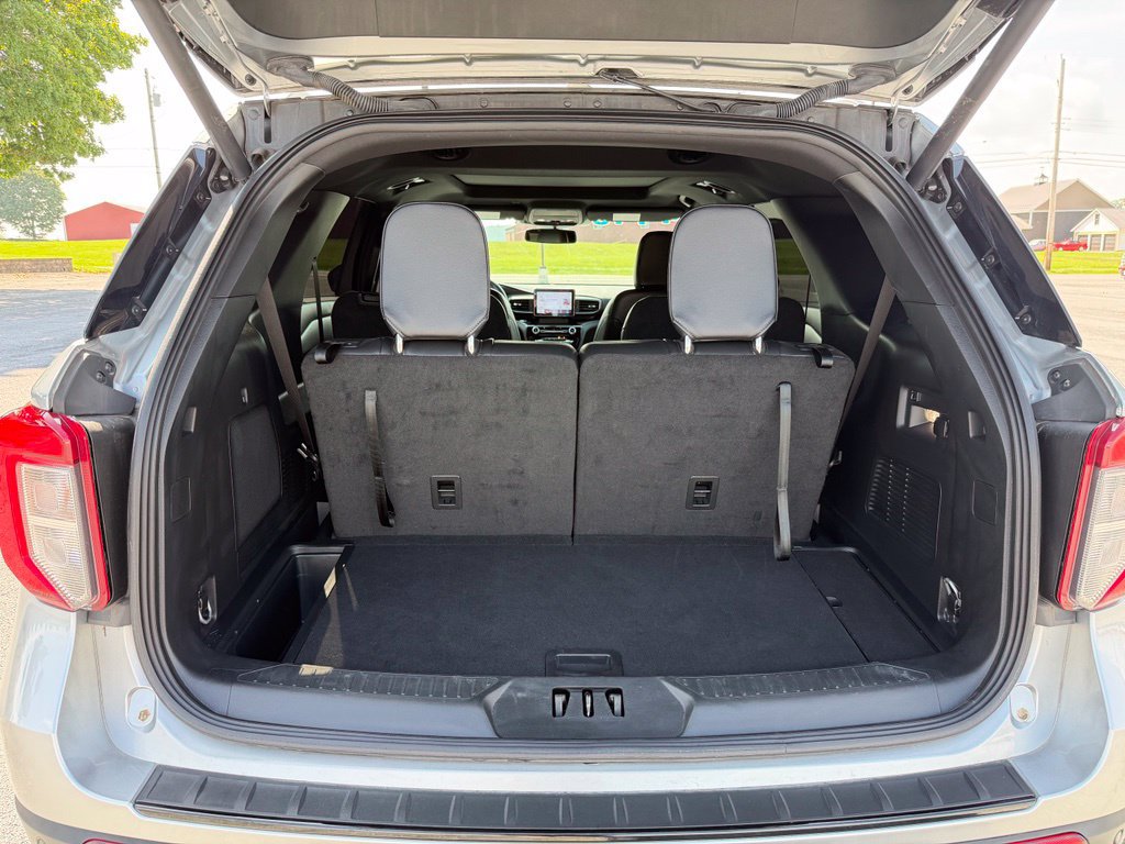 Certified 2024 Ford Explorer ST-Line w/ Class IV Trailer Tow Package AWD/4WD image 22