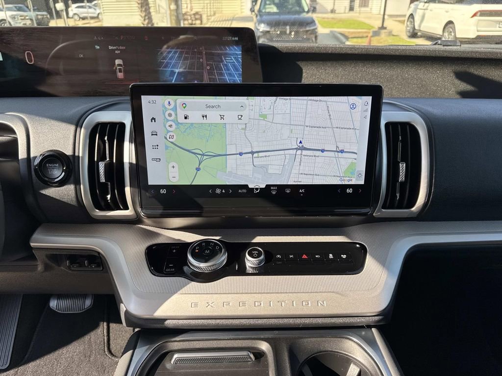 Certified 2025 Ford Expedition Max Active image 26