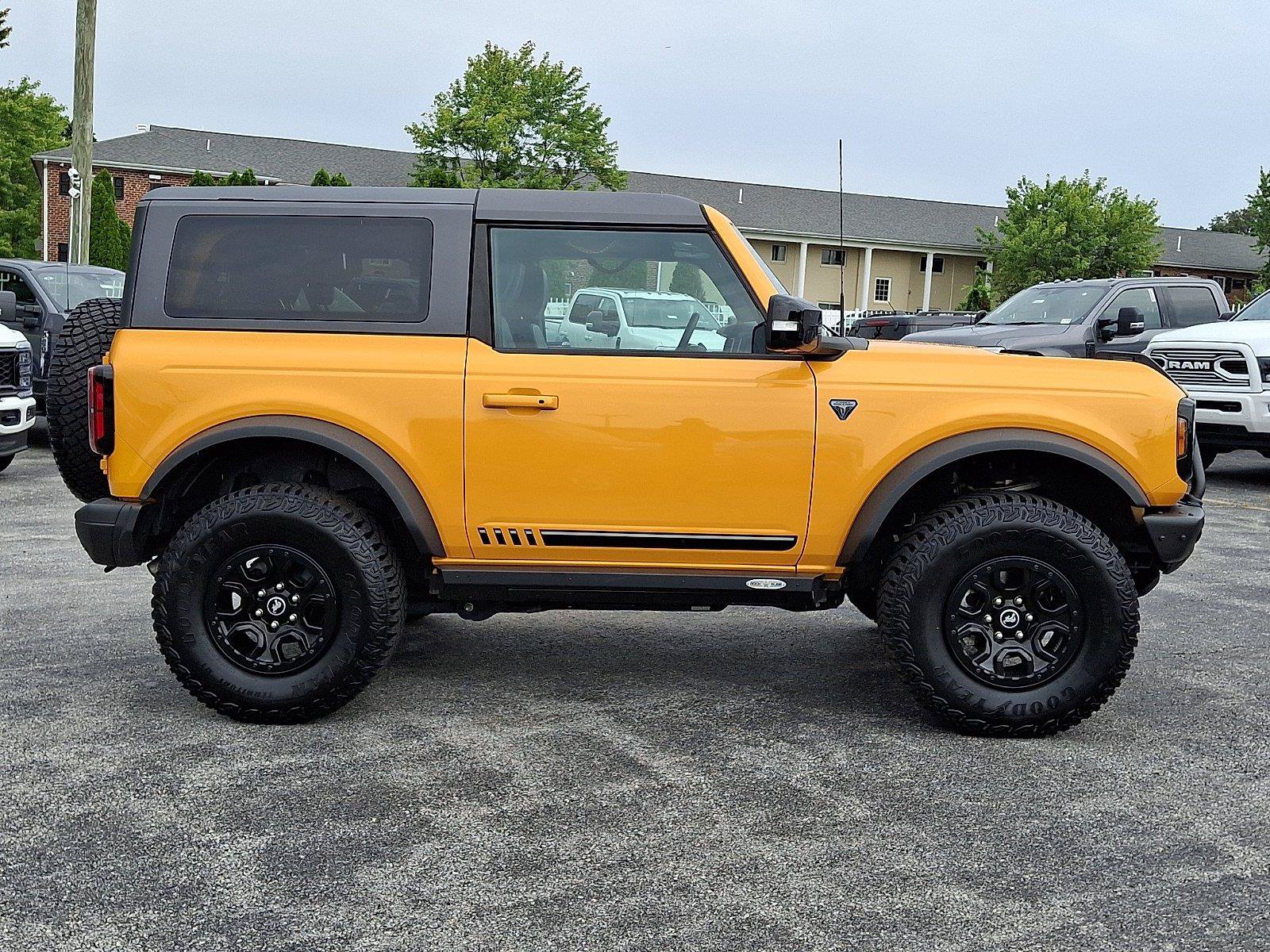 Certified 2021 Ford Bronco First Edition AWD/4WD image 7