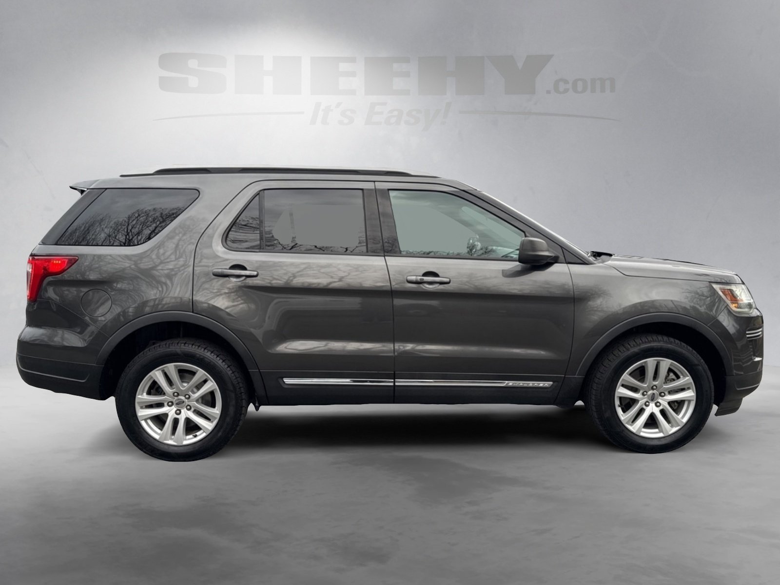 Certified 2019 Ford Explorer XLT image 9