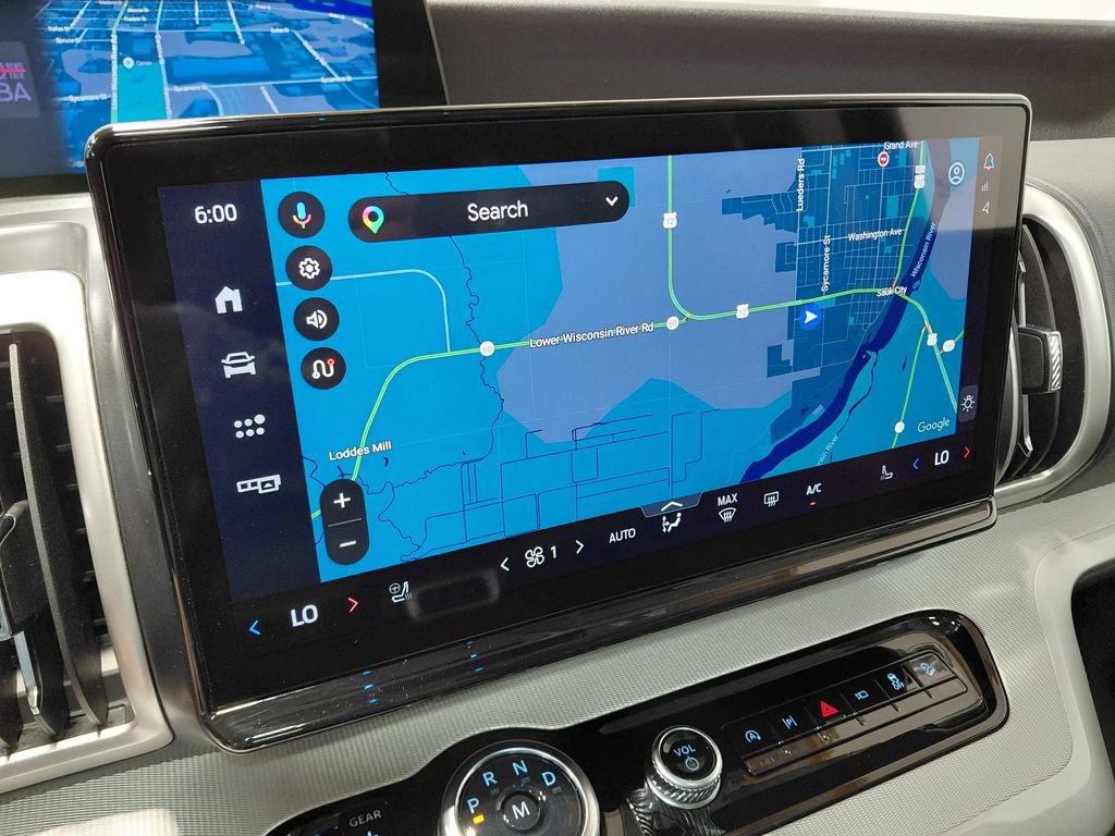 Certified 2025 Ford Expedition Active AWD/4WD image 12