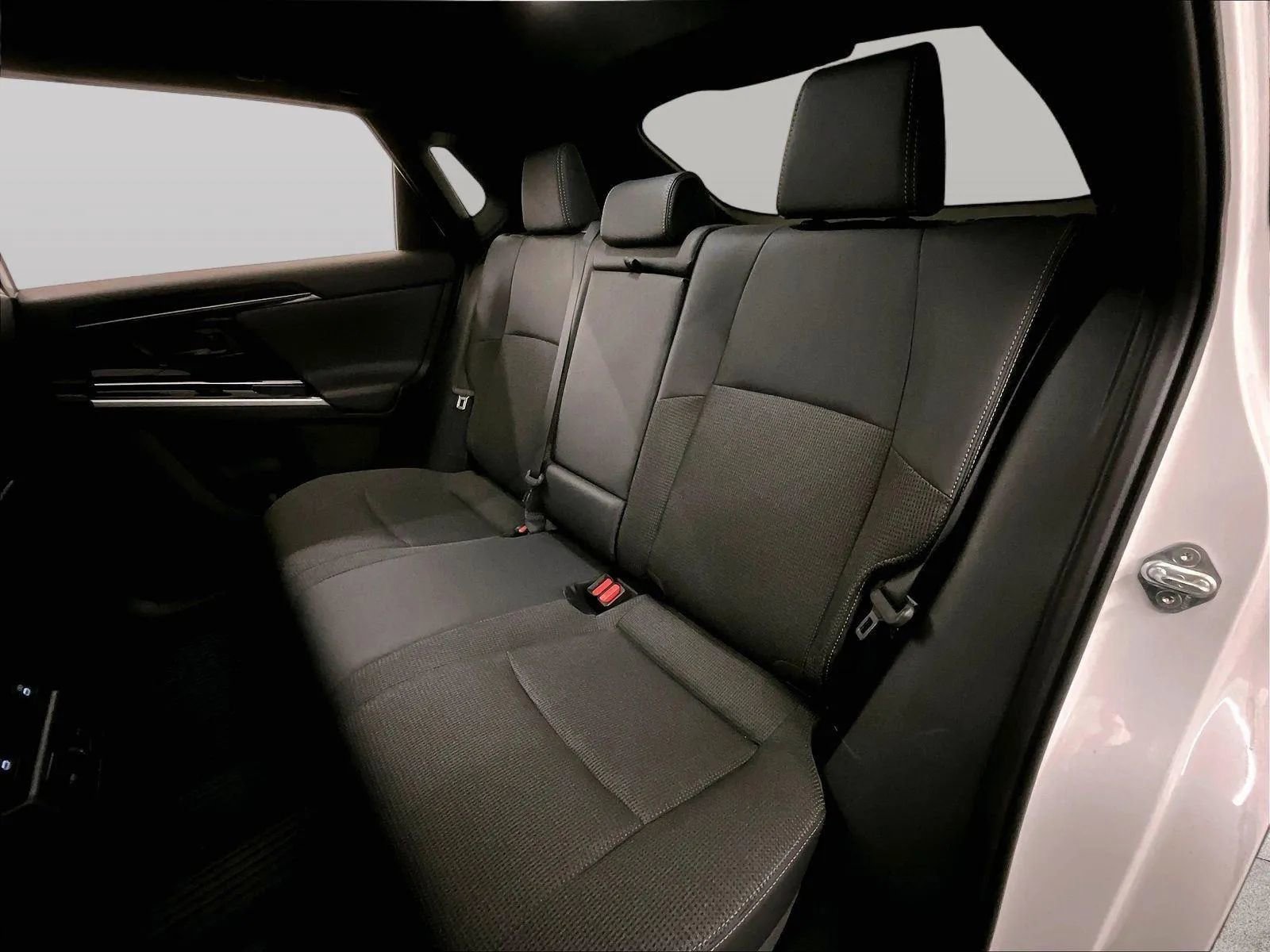 Used 2024 Toyota bZ4X AWD w/ Weather Package image 25