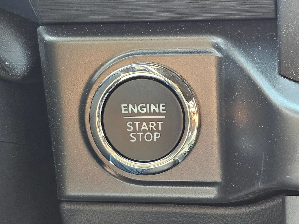 Certified 2024 Ford F150 XLT w/ Equipment Group 302A MID AWD/4WD image 30
