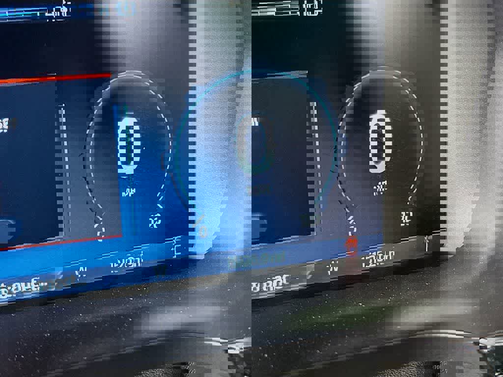 Certified 2023 Ford F150 Lightning XLT image 20