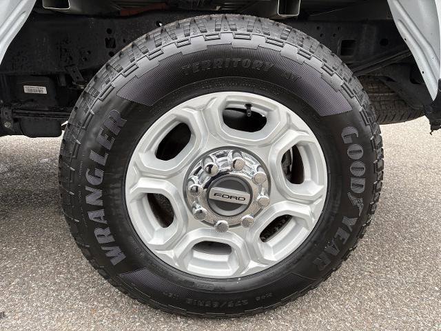 Certified 2025 Ford F250 XLT image 30